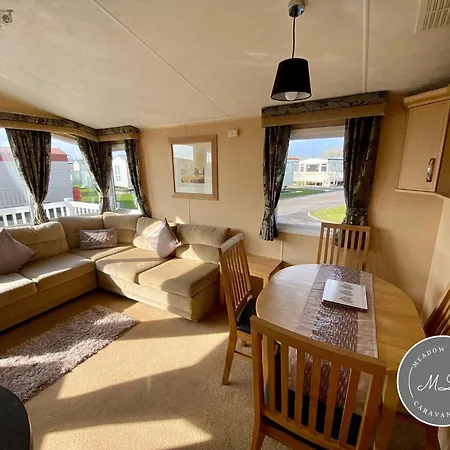 Palm Grove 132 - Pet Friendly, Wifi, Central Heating, Close To Shops And Beach - Meadow Lakes Caravan & Lodge Hire Chapel Saint Leonards Exterior photo