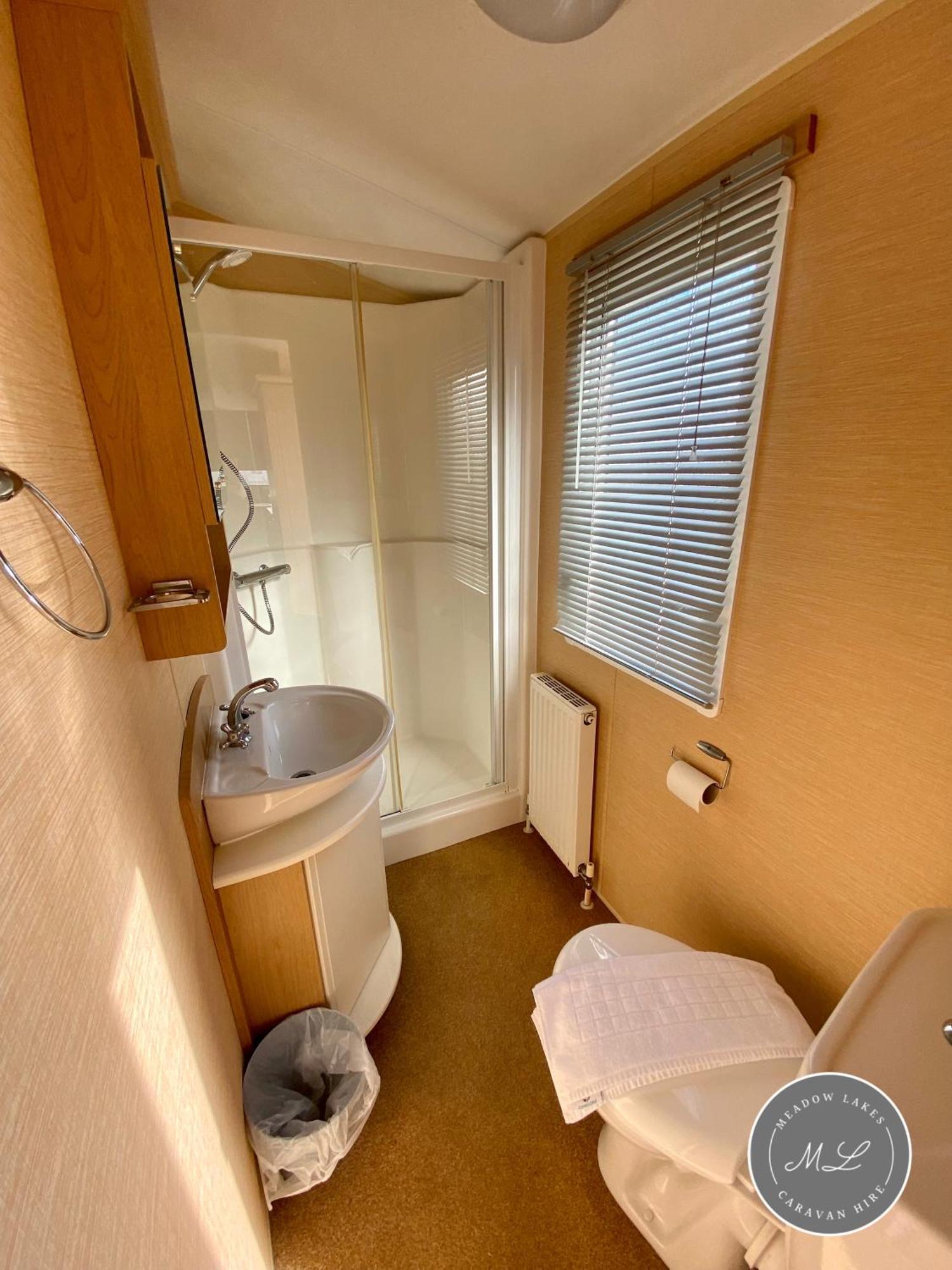 Apartment Palm Grove 132 - Pet Friendly, Wifi, Heating, Close To Shops And - Meadow Lakes Caravan & Hire *