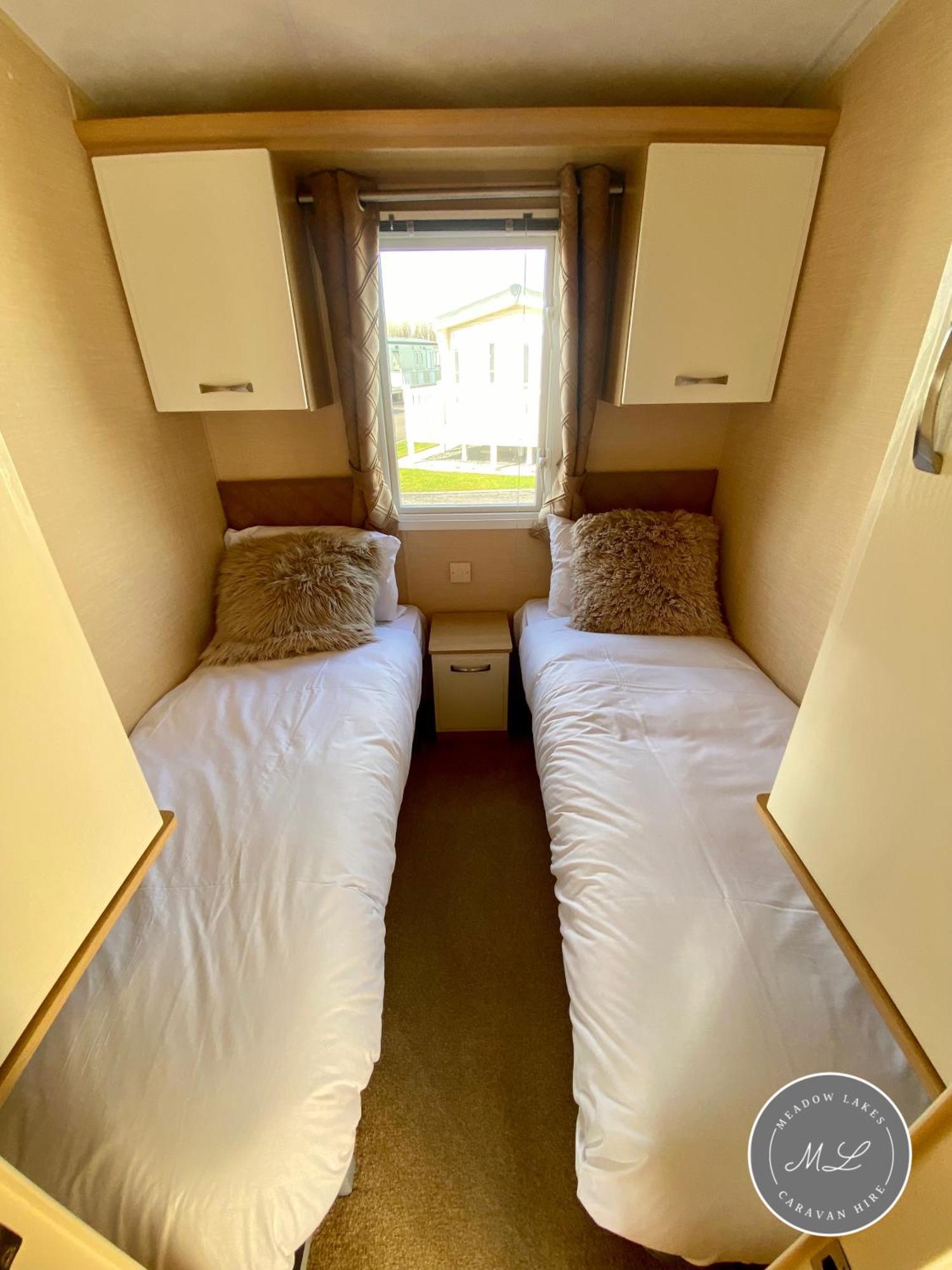 Palm Grove 132 - Pet Friendly, Wifi, Heating, Close To Shops And - Meadow Lakes Caravan & Hire *
